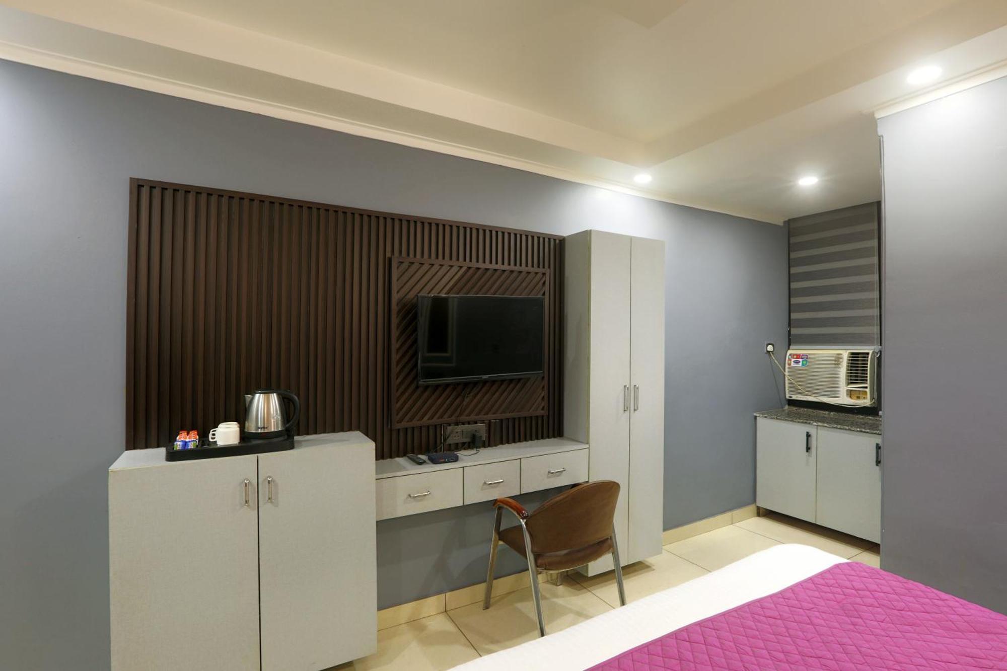 Hotel Aerostay Residency Igi Airport Delhi New Delhi Eksteriør billede